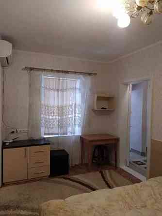 2 комн -30 метров. Центр. Ремонт. Мебель. ул.Серова-Колонтаевская Одесса