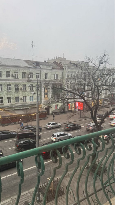 ЦЕНТР ‼️ Будинок СТАЛІНКА з ЛІФТОМ! ‼️ Олімпійська! H=3.3 метри Київ - зображення 5