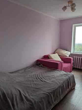 Продам 3 кімнатну Поповича  (Волкова) 8 Київ