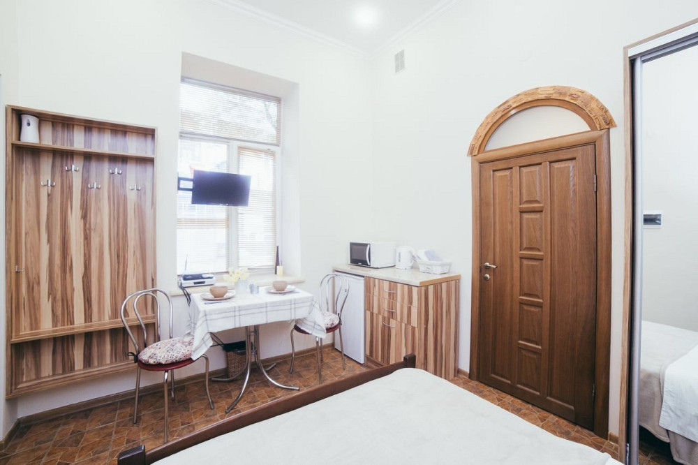 Продам 1-кімнатна квартира студія. Готовий бізнес подобової оренди Львів - зображення 3