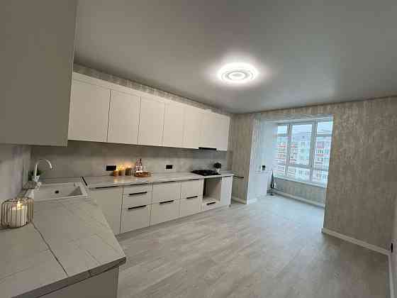 Продаж сучаної  1-кімнатної квартири на Озерній Хмельницький