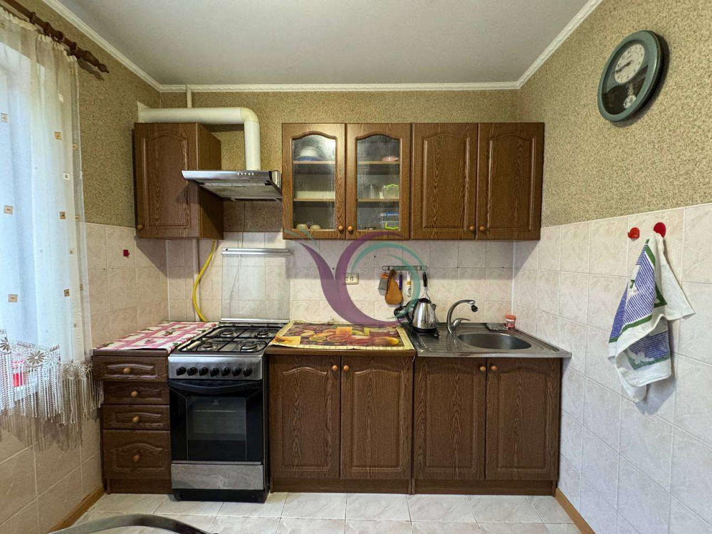 Простора 3-к. квартира за вул. Стуса Ивано-Франковск - изображение 2