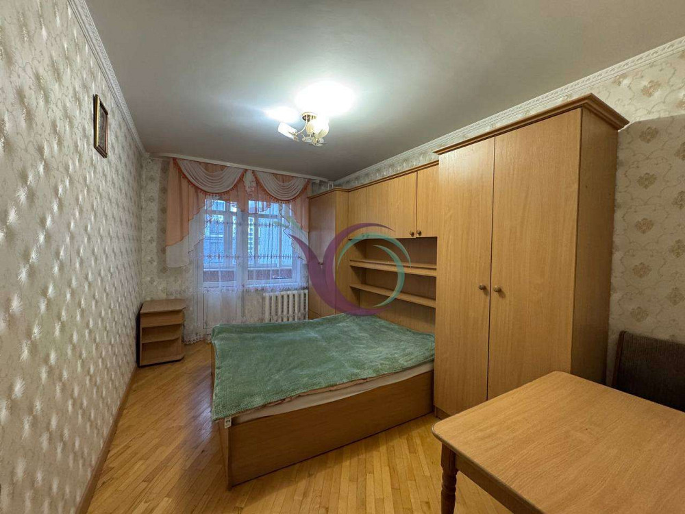 Простора 3-к. квартира за вул. Стуса Ивано-Франковск - изображение 4