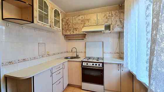 Оренда 1к.кв на 3/9 по вул. Д. Вишневецького ( Ладозька) Бородинський Запоріжжя