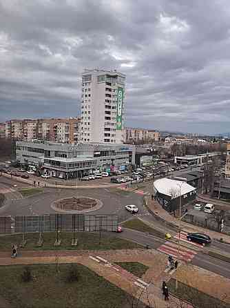 Здається двох кімнатна поруч Токіо. Ужгород