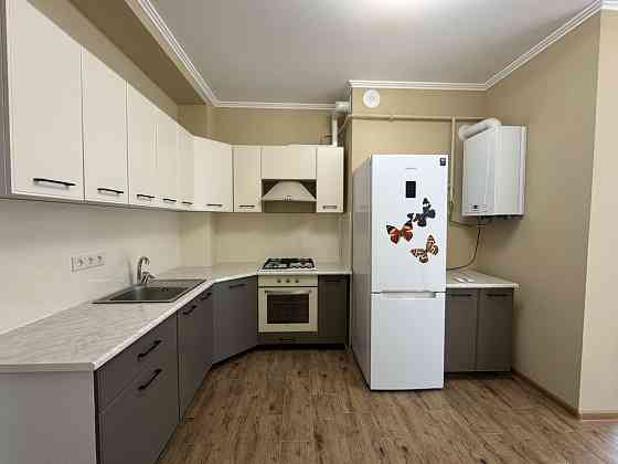 Здам 2 кімнатну нову квартиру в центрі. Перша здача Черновцы