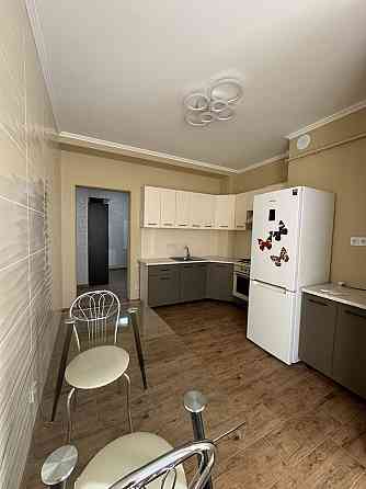 Здам 2 кімнатну нову квартиру в центрі. Перша здача Черновцы