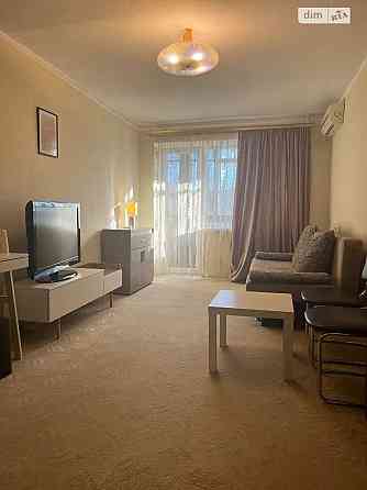 Продам 1-к квартиру пр Б.Хмельницького 8, Пилипа Орлика. Днепр