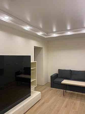 Сдам 1 квартиру в новом доме м.Защитников Украины Харьков