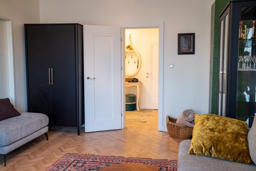 Простора та затишна трикімнатна квартира в оренду Мукачево - зображення 2