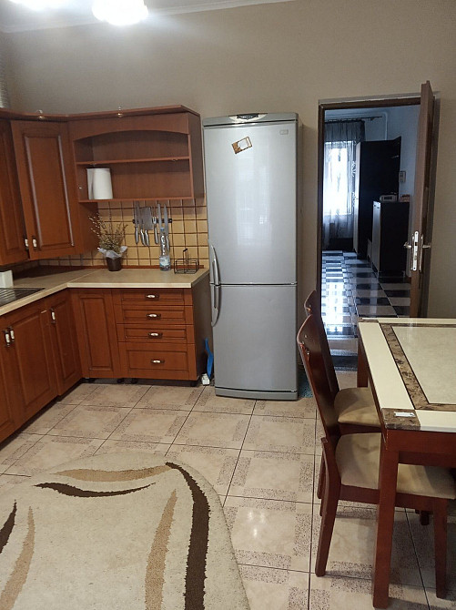 Оренда 3кім квартири по вул Кравчука Луцьк - зображення 2