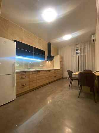 Французький квартал. Світла та тепла 1-К квартира довгостроково Київ