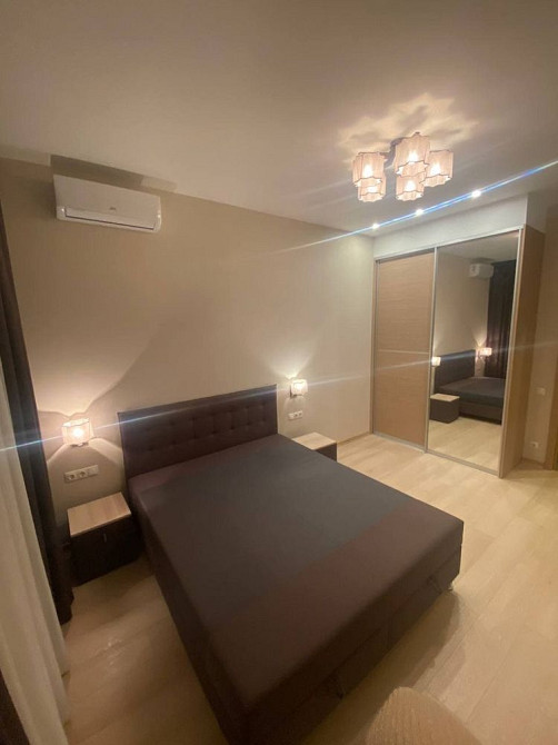 Французький квартал. Світла та тепла 1-К квартира довгостроково Київ - зображення 2