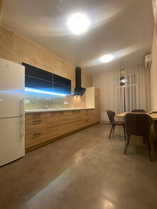 Французький квартал. Світла та тепла 1-К квартира довгостроково Київ - зображення 3