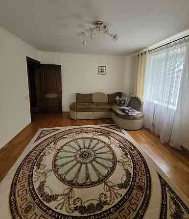 Продаж трьохрівневої 5-ти кімнат  квартири по вул. Української Дивізії Ивано-Франковск