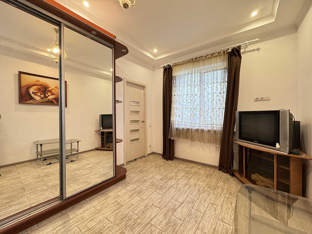 1 к на Слободке новый дом Одесса - изображение 1