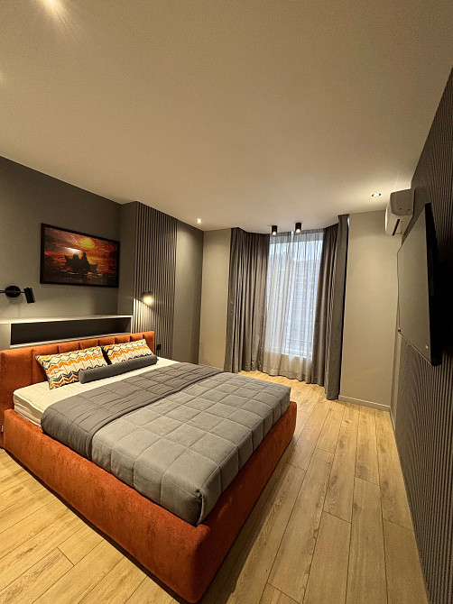 Продаж двокімнатної квартири з дизайнерським ремонтом в ЖК Гранд Бурже Буча - зображення 1