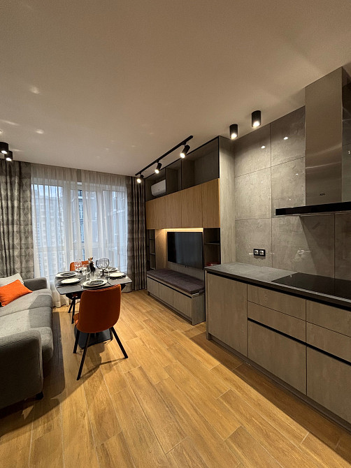 Продаж двокімнатної квартири з дизайнерським ремонтом в ЖК Гранд Бурже Буча - зображення 3