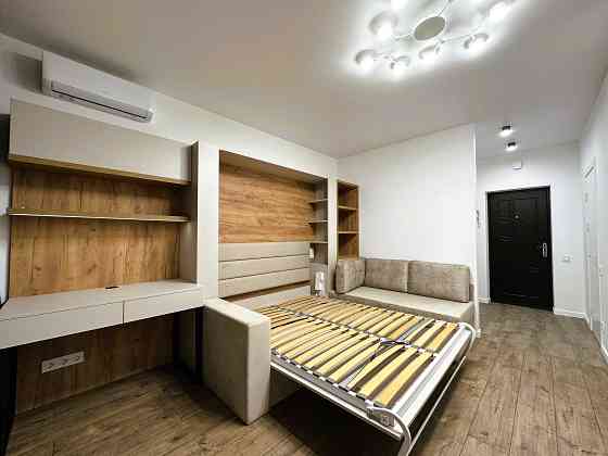 Квартира метро Васильківська ПаркЛенд Голосіївський ВІЛЬНА з ремонтом Київ