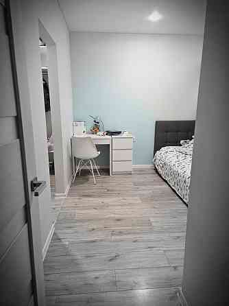 Квартира на Академіка Сахарова, Кадор, 64 м², двокімнатна, генератор. Одесса