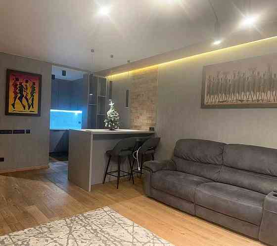 Оренда Квартира 2К 78м2 ЖК Файна Таун Салютна Перша здача Київ