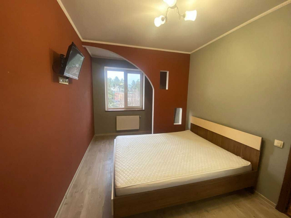 Довгострокова оренда 1 кімнатної біля Центрального парку Ірпінь - зображення 1