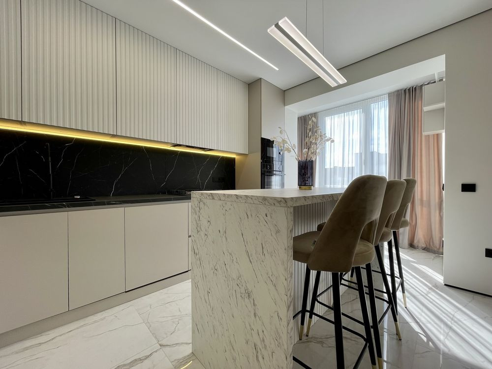 Стильна двокімнатна квартира з кухнею-студією та ремонтом в центрі! Ивано-Франковск - изображение 3