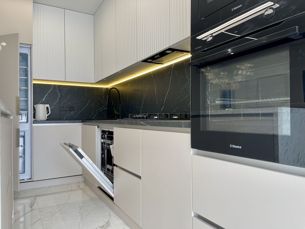 Стильна двокімнатна квартира з кухнею-студією та ремонтом в центрі! Ивано-Франковск - изображение 8