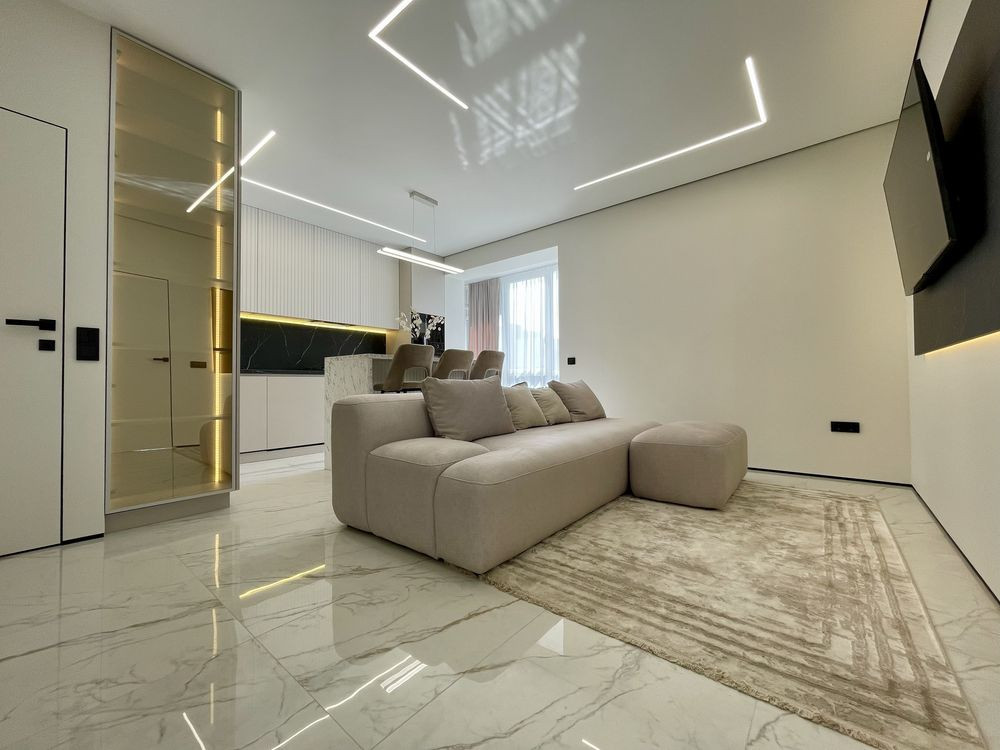 Стильна двокімнатна квартира з кухнею-студією та ремонтом в центрі! Ивано-Франковск - изображение 1