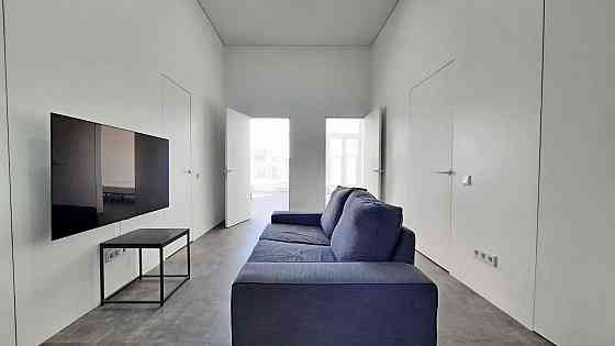 Продам без% 3к. квартиру, ремонт, ЖК 4 сезони, вул. Максимовича, 3Г, Київ