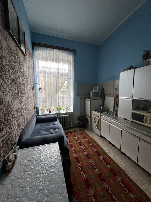 _Простора однокімнатна в цегляному будинку Ровно - изображение 1