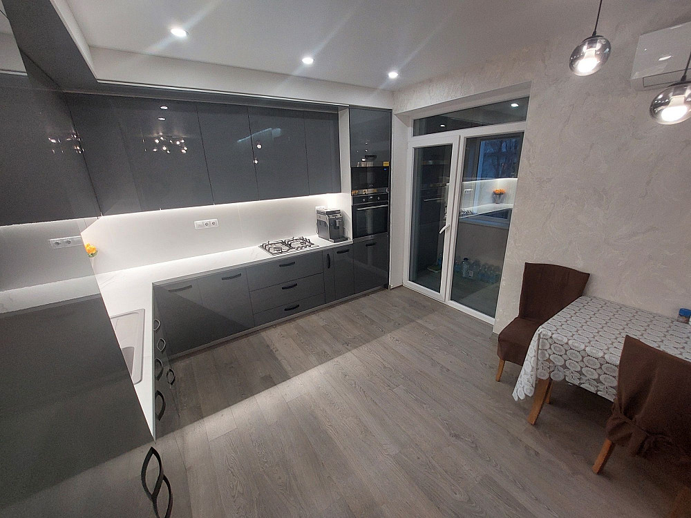 ЖК Уютний/ Трьохкімнатна квартира Николаев - изображение 2