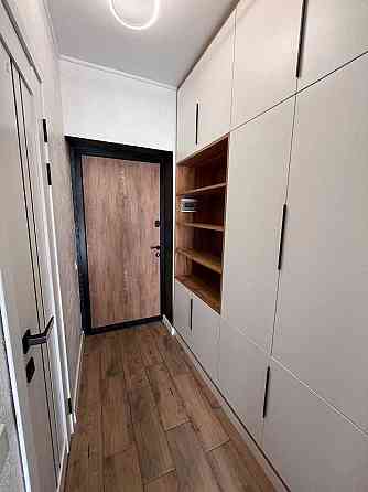 КУПИТИ однокімнатну з НОВИМ ремонтом в Ірпені! Кухня 18м2! БЕЗ % Ірпінь