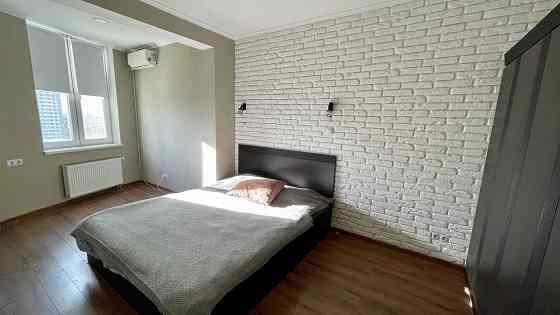 3К з ремонтом біля метро Сирець Дорогожичі Ризька Сирецький Бояр Київ