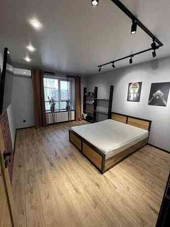 Оренда 2 кімнатна квартира ЖК Липки Перша Здача Озеро-Парк Ивано-Франковск