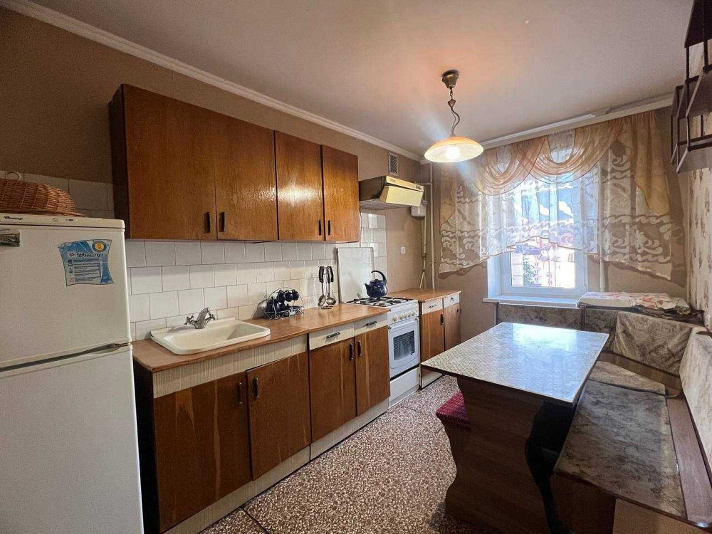 ВІЛЬНО ВЖЕ . Здається в оренду 2 кімнати Ровно - изображение 1