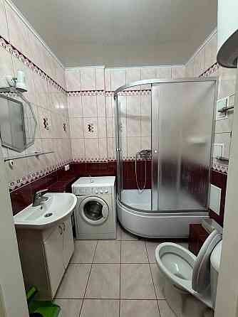 Оренда 1 кім Максимовича  3г , біля метро Васильківська Київ