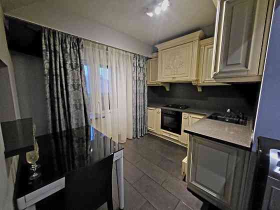 Трикімнатна квартира з ремонтом Буча Буча