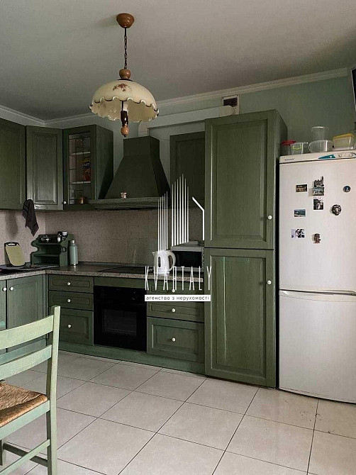 Продаж видової 3-к квартири Срібнокільська, 22 Київ - зображення 1