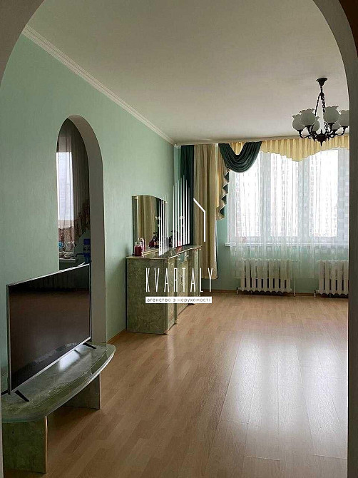 Продаж видової 3-к квартири Срібнокільська, 22 Київ - зображення 6