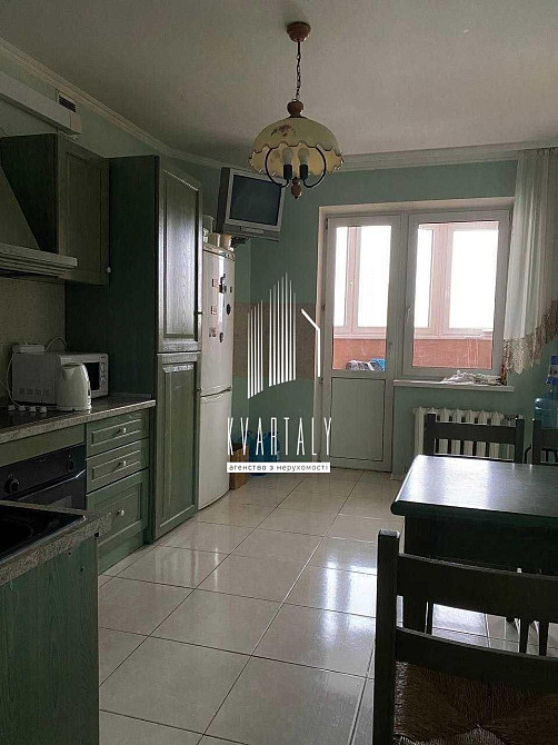 Продаж видової 3-к квартири Срібнокільська, 22 Київ - зображення 2