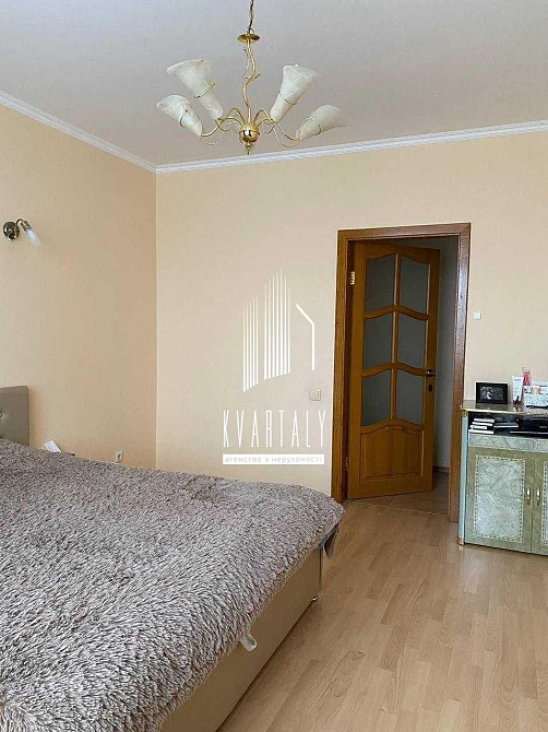 Продаж видової 3-к квартири Срібнокільська, 22 Київ - зображення 8