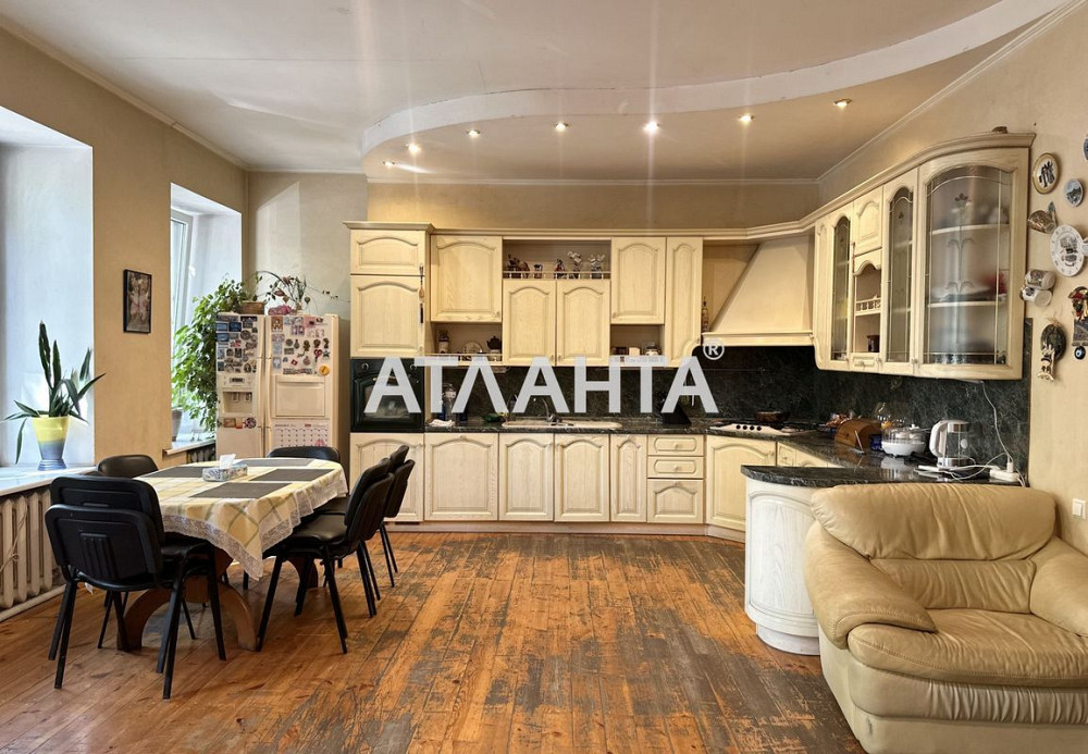 4-комнаты и кухня-гостиная на Екатериненской, 4 метра потолок Одесса - изображение 1