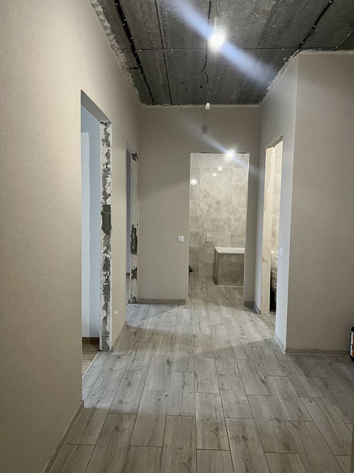 ЖК Столичний 2-х кім квартира 63м2 з частковим ремонтом Васильківське - изображение 5