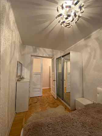 В продаже "сталинка" на Пастера, 3 комн. Одесса