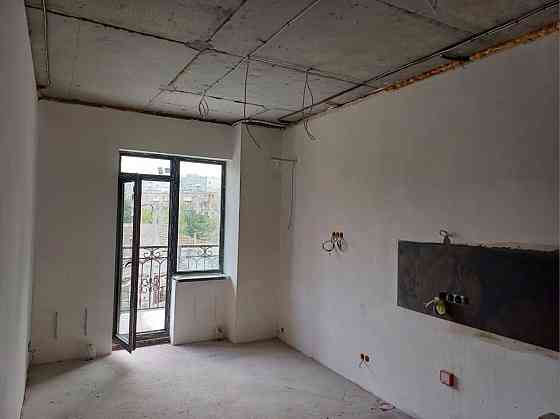 ЖК "Милос", 2 комн, ремонт 70 %,72 метра. Одеса