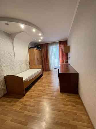 Аренда  3 комн квартиры по ул. Сергея Подолинского, 7 Дніпро