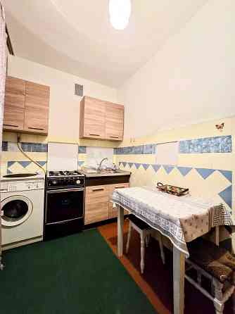 Здається 2-Х кімнатна квартира ПРОСПЕКТ НЕЗАЛЕЖНОСТІ (р-н Спортовари). Черновцы