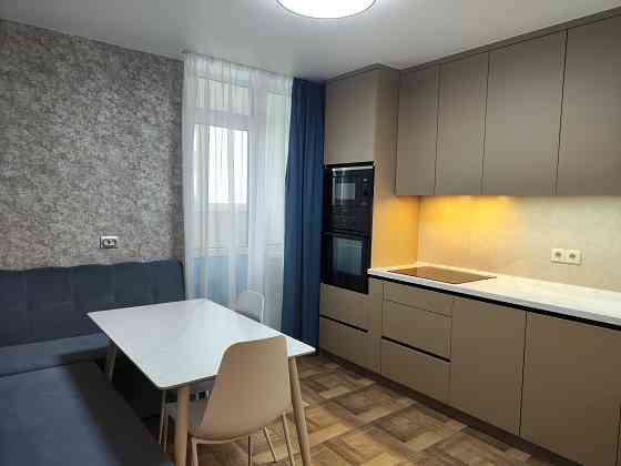 Оренда 2 к квартири ЖК Одеський Бульвар, 1,5 км до метро Теремки Київ