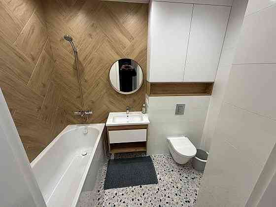 Оренда 1 кімнатної квартири біля Озера в ЖК Manhattan Ивано-Франковск